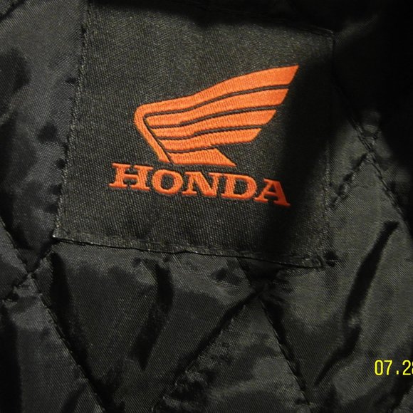 Honda motorcycle leather jacket. - Picture 14 of 16